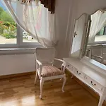 Let Me In Apartment *