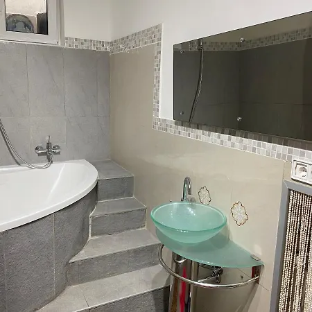 Apartment Apartments Let Me In *