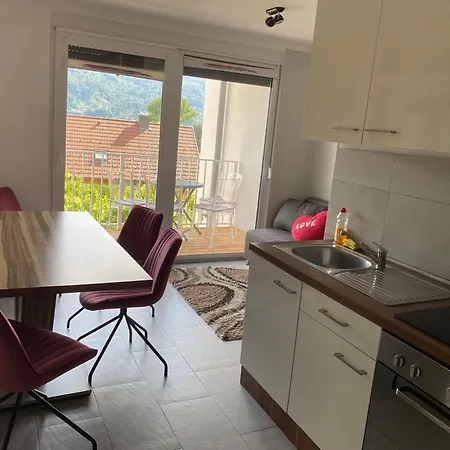 Apartments Let Me In *