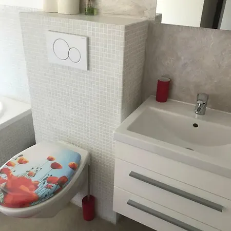 Apartments Let Me In *