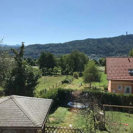 Apartment Apartments Let Me In Portschach am Woerthersee