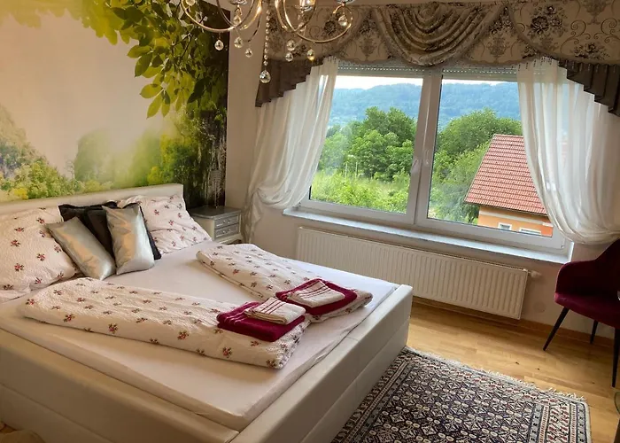 Apartament Let Me In *