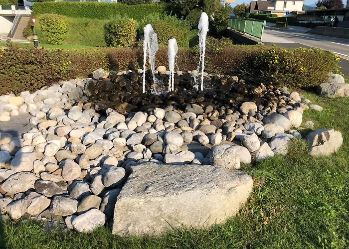 Let Me In Apartament *